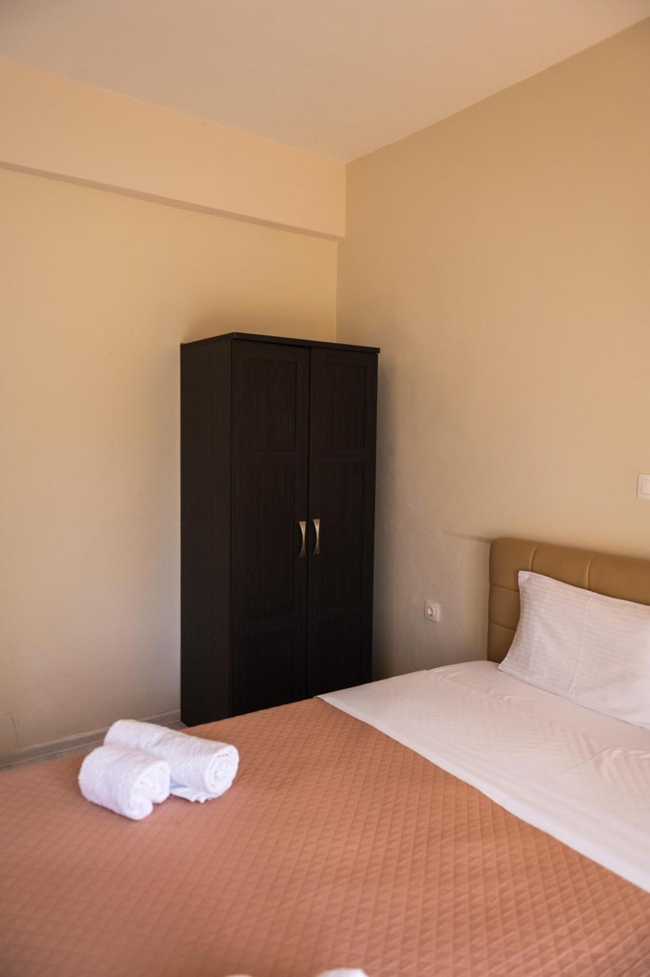 Central Luxurious Suite Near Lighthouse アレクサンドルポリス エクステリア 写真