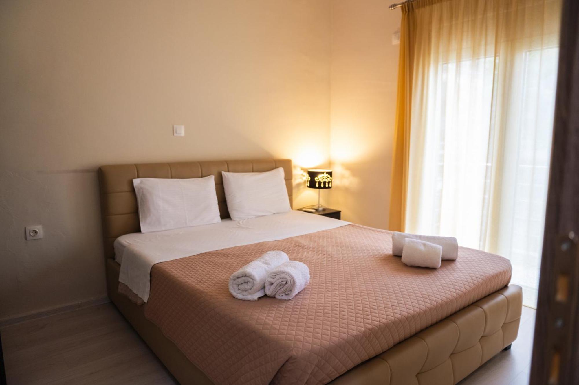 Central Luxurious Suite Near Lighthouse アレクサンドルポリス エクステリア 写真